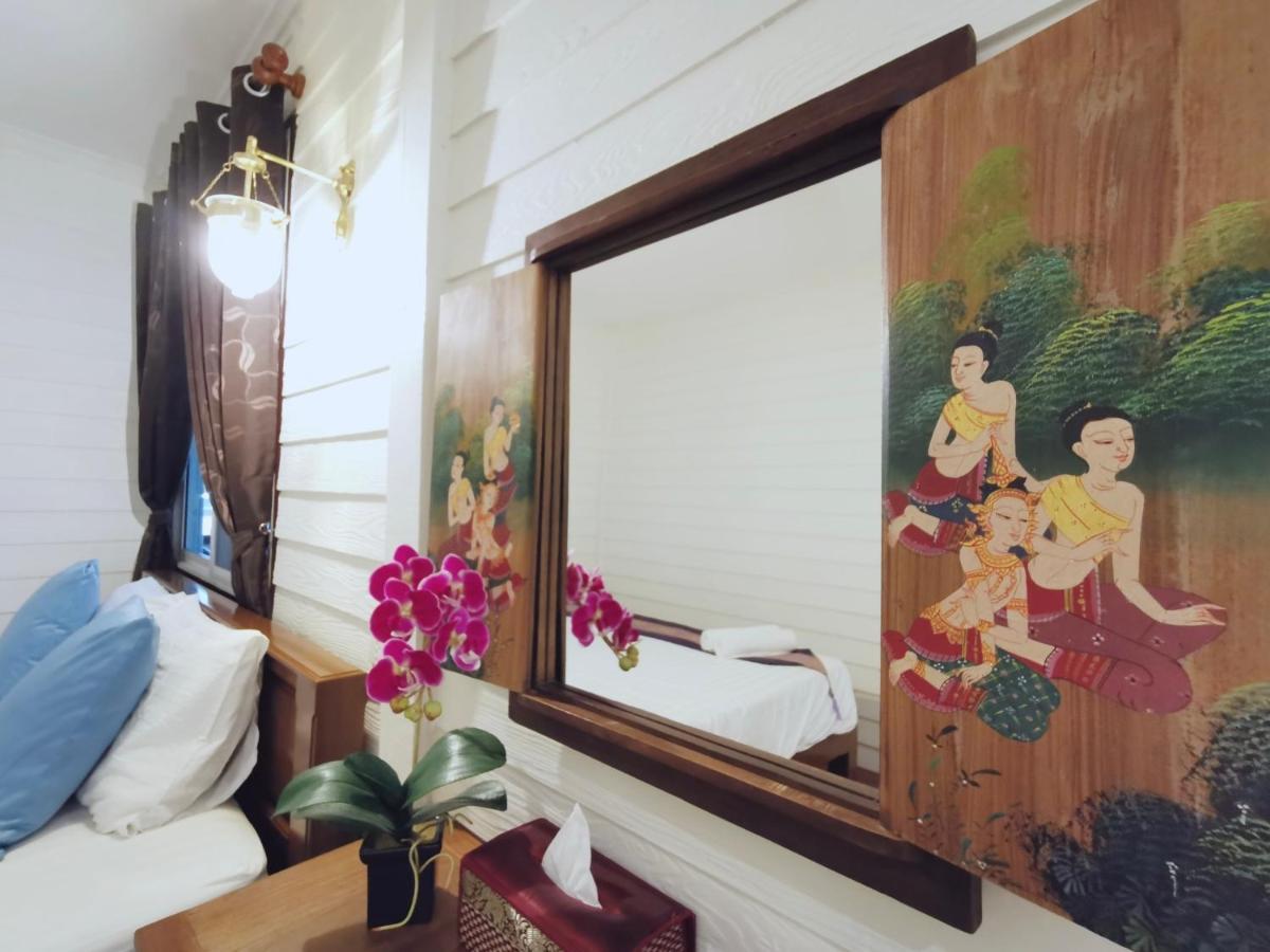 Tavee Guesthouse Bangkok Exterior foto